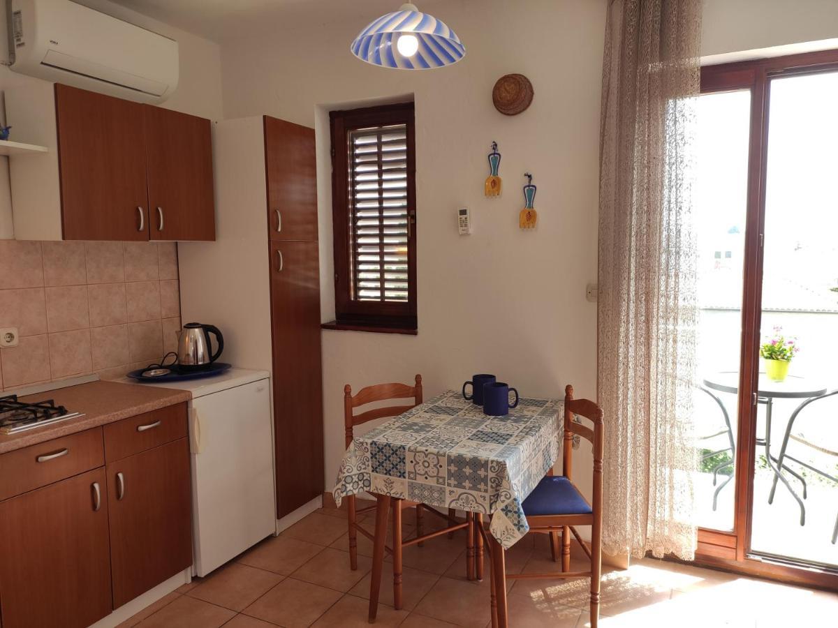 Apartments With A Parking Space Novalja, Pag - 6552 Luaran gambar