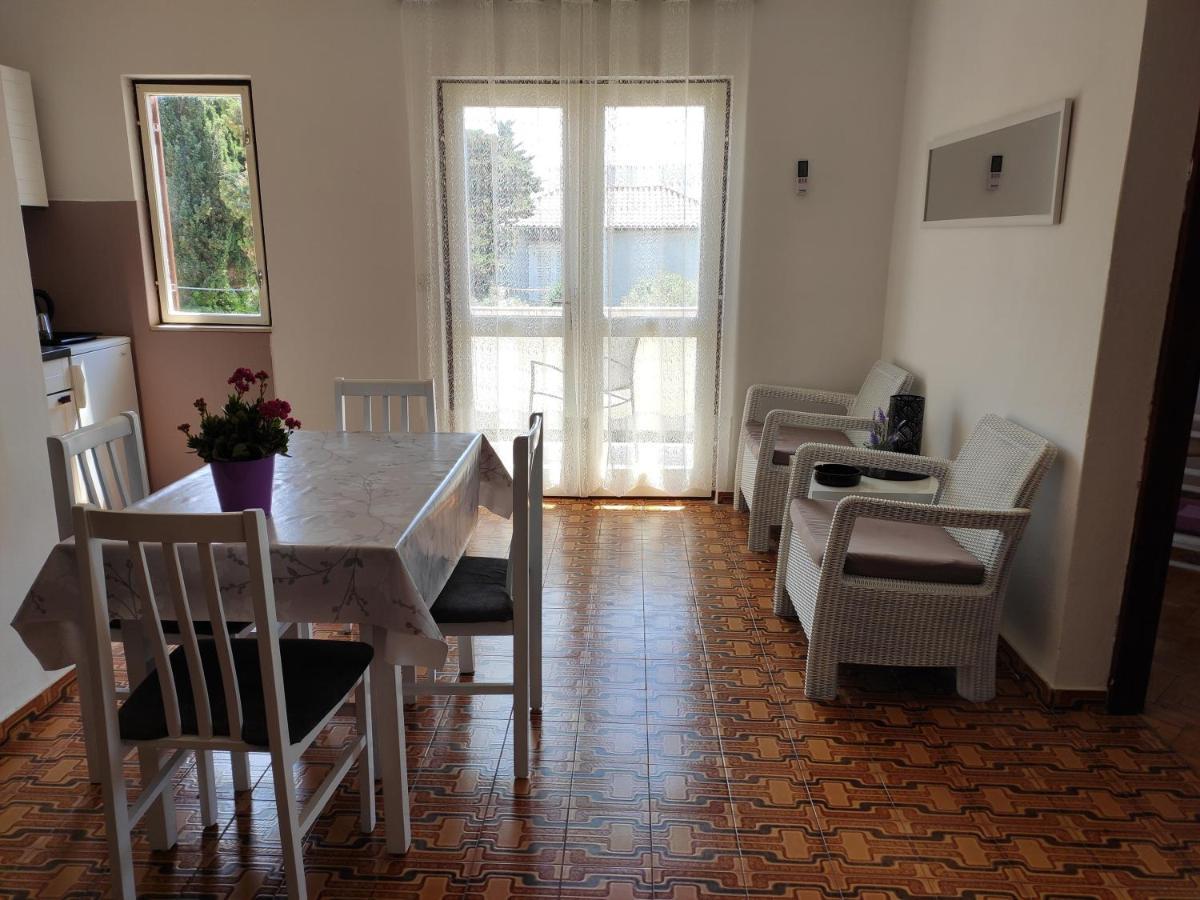 Apartments With A Parking Space Novalja, Pag - 6552 Luaran gambar