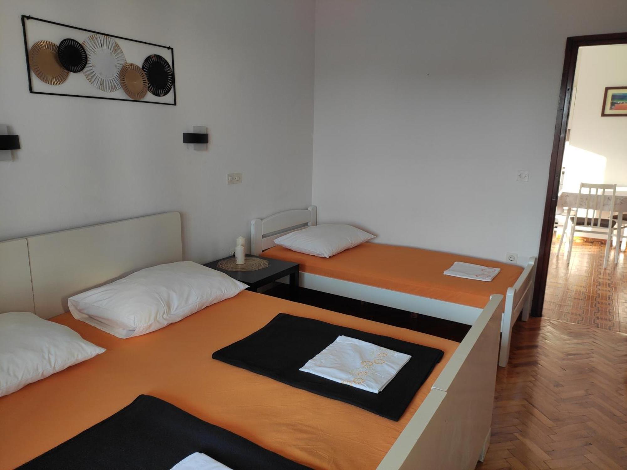 Apartments With A Parking Space Novalja, Pag - 6552 Bilik gambar