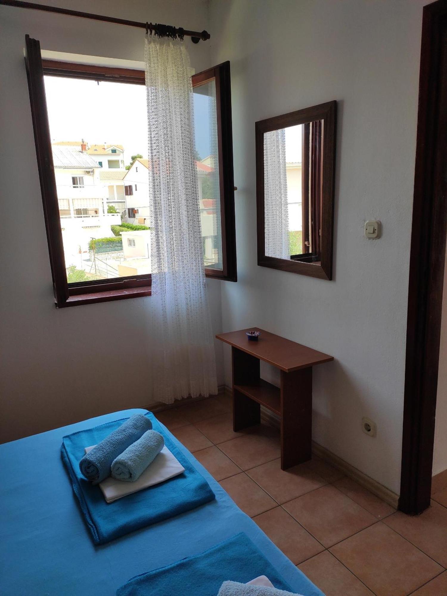 Apartments With A Parking Space Novalja, Pag - 6552 Bilik gambar